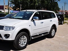 2014款 3.0L 自动 四驱行政版 7座
