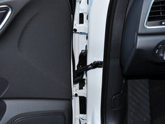 2014款 30 TFSI 舒适型 5座
