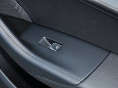 2014款 30 TFSI 舒适型 5座
