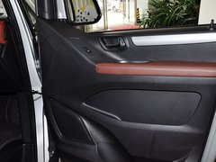 2014款 2.0T 自动 豪华行政版 7座