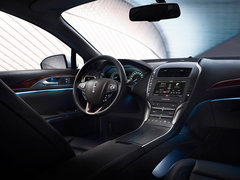 2014款 2.0T 自动 尊耀版
