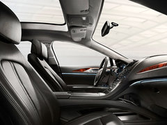 2014款 2.0T 自动 尊耀版
