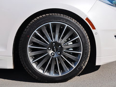 2014款 2.0T 自动 尊耀版