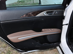 2014款 2.0T 自动 尊耀版