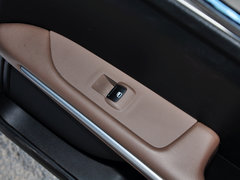 2014款 2.0T 自动 尊耀版