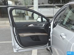 2014款 2.0T 自动 尊耀版