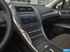 2014款 2.0T 自动 尊耀版