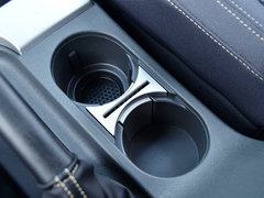 2014款 2.0T 手动 两驱精英型4D20B