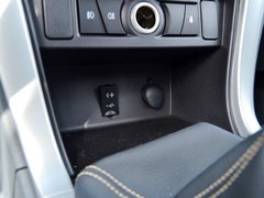 2014款 2.0T 手动 两驱精英型4D20B