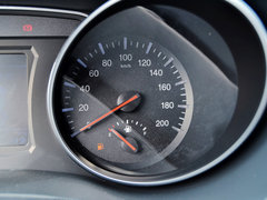 2014款 2.0T 手动 两驱精英型4D20B