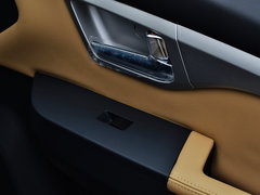2014款 2.0T 手动 两驱精英型4D20B