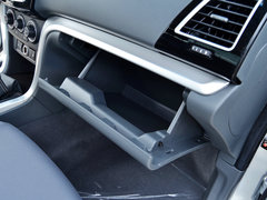 2014款 2.0T 手动 两驱精英型4D20B
