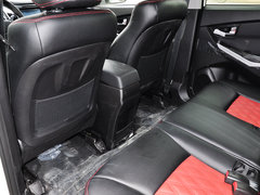 2014款 2.0L 汽油两驱自动典藏版 5座