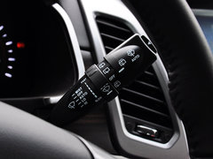 2014款 2.0L 汽油两驱自动典藏版 5座