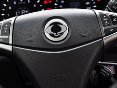 2014款 2.0L 汽油两驱自动典藏版 5座