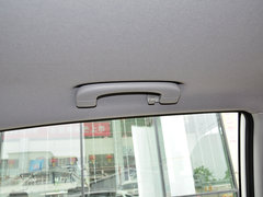 2014款 2.0L 汽油两驱自动典藏版 5座