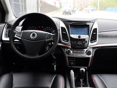 2014款 2.0L 汽油两驱自动典藏版 5座