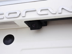 2014款 2.0L 汽油两驱自动典藏版 5座