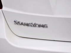 2014款 2.0L 汽油两驱自动典藏版 5座