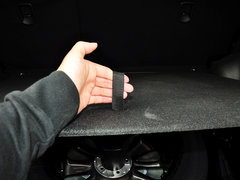 2014款 2.0L 汽油两驱自动典藏版 5座