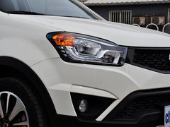 2014款 2.0L 汽油两驱自动典藏版 5座