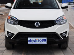 2014款 2.0L 汽油两驱自动典藏版 5座