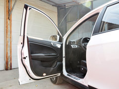 2015款 1.8L 自动 尊贵型 5座