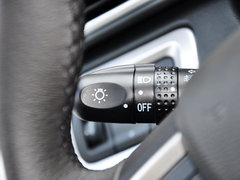 2015款 1.8L 自动 尊贵型 5座