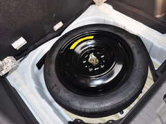 2015款 1.8L 自动 尊贵型 5座
