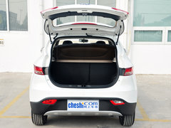 2015款 1.8L 自动 尊贵型 5座