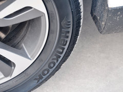 2015款 1.8L 自动 尊贵型 5座
