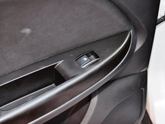 2015款 1.8L 自动 尊贵型 5座