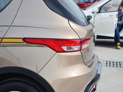 2015款 1.8L 自动 尊贵型 5座
