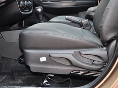 2015款 1.8L 自动 尊贵型 5座