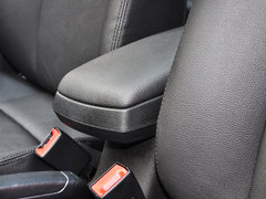 2015款 1.8L 自动 尊贵型 5座
