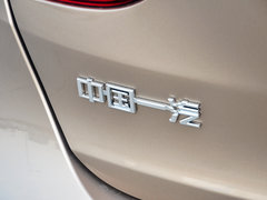 2015款 1.8L 自动 尊贵型 5座