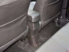 2015款 1.8L 自动 尊贵型 5座