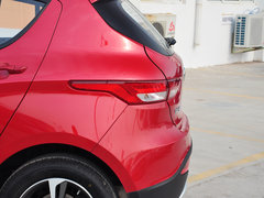 2015款 1.8L 自动 尊贵型 5座