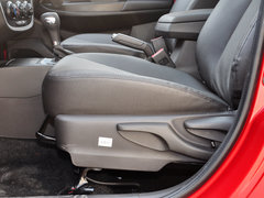 2015款 1.8L 自动 尊贵型 5座