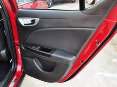 2015款 1.8L 自动 尊贵型 5座