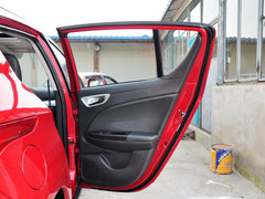 2015款 1.8L 自动 尊贵型 5座