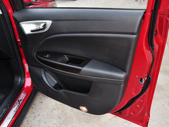 2015款 1.8L 自动 尊贵型 5座