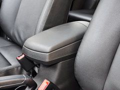 2015款 1.8L 自动 尊贵型 5座