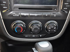 2015款 1.8L 自动 尊贵型 5座