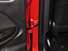 2015款 1.8L 自动 尊贵型 5座