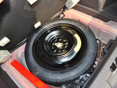2015款 1.8L 自动 尊贵型 5座