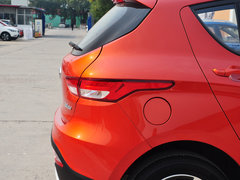2015款 1.8L 自动 尊贵型 5座