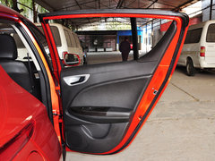 2015款 1.8L 自动 尊贵型 5座