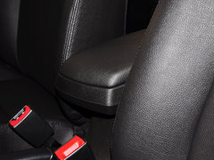 2015款 1.8L 自动 尊贵型 5座