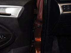 2015款 1.8L 自动 尊贵型 5座